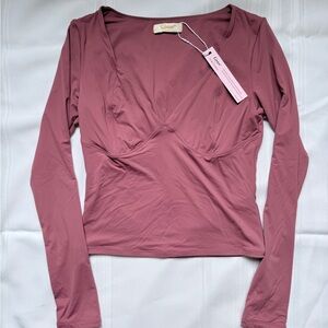 NWT Qinsen top size Large